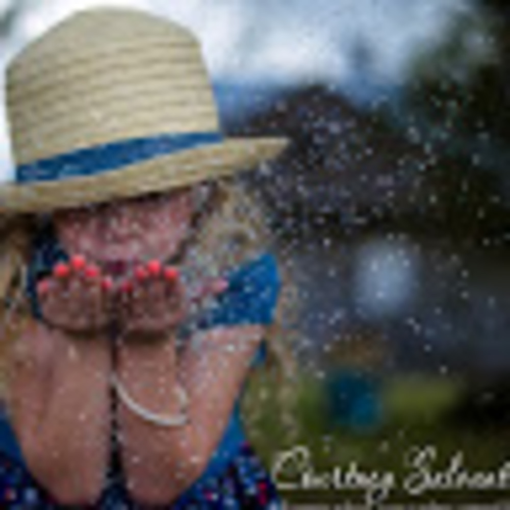 Meet your Posher, Courtney